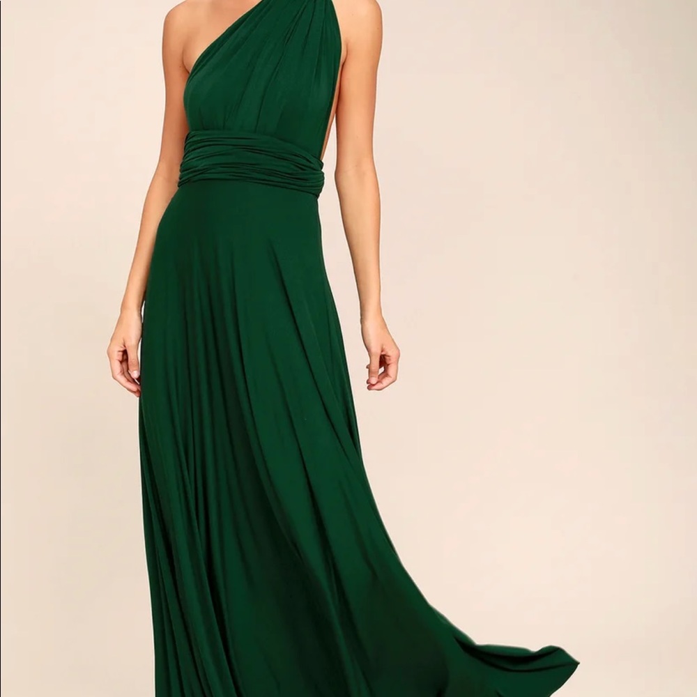 Lulu’s dress size M, never worn ordered a S and a M but missed the return window - Picture 2 of 7